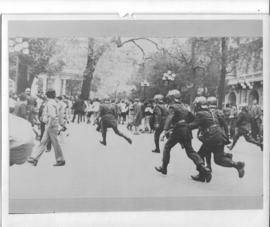Fotografía de represión policial